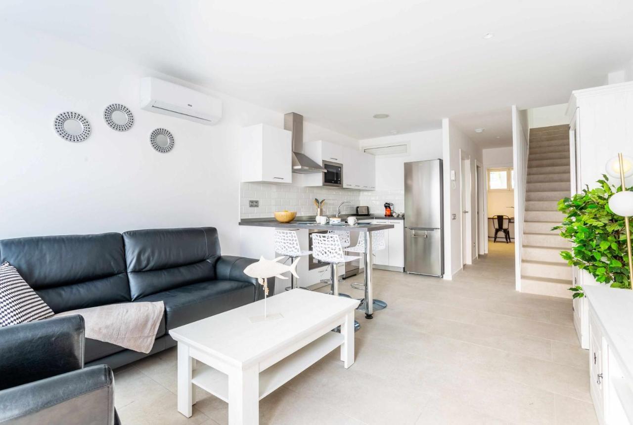 Monterey House Playa Blanca Villa ภายนอก รูปภาพ